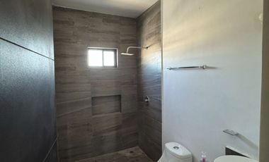 Casa en Venta con Terreno Incluido en Cerradas de Rinconada, Apodaca N.L.
