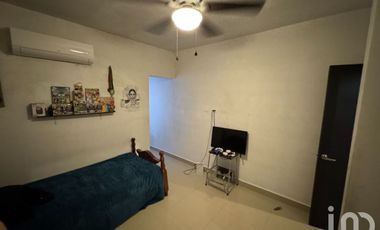 Casa en Venta con Terreno Incluido en Cerradas de Rinconada, Apodaca N.L.