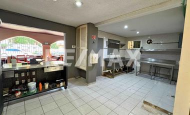 Comercio en av. la luna Cancún - (3)