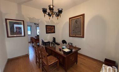Se renta casa en Rio Ebro con uso de suelo comercial o habitacional