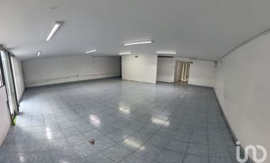 Renta de Edificio en Periférico