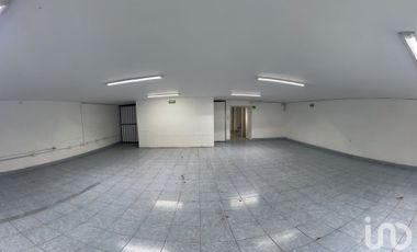 Renta de Edificio en Periférico