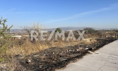 TERRENO COMERCIAL EN VENTA 1250 M2 ZONA CIUDAD DEL SOL, QUERÉTARO - (3)