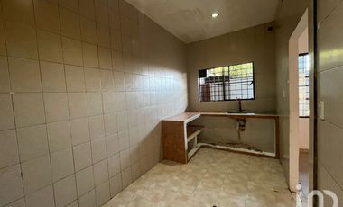 Casa en renta para área comercial en el centro de San Andrés Tuxtla, Veracruz