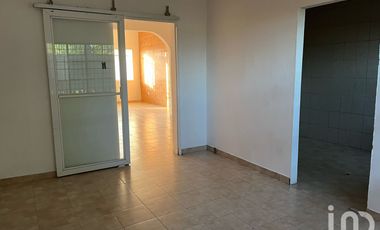 Casa en renta para área comercial en el centro de San Andrés Tuxtla, Veracruz