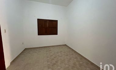 Casa en renta para área comercial en el centro de San Andrés Tuxtla, Veracruz