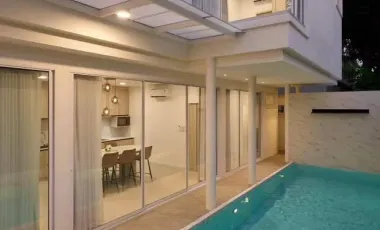 Modern Luxury spacious design, private pool with waterfall