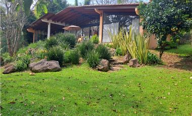 CASA EN RENTA | VALLE DE BRAVO| CONDOMINIO