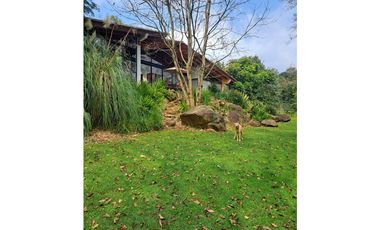 CASA EN RENTA | VALLE DE BRAVO| CONDOMINIO
