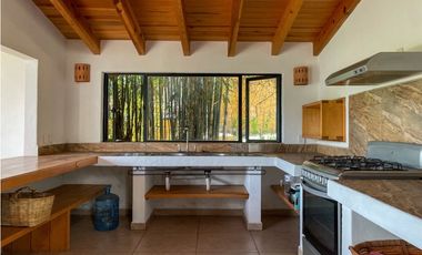 CASA EN RENTA | VALLE DE BRAVO| CONDOMINIO