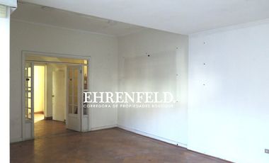 Cirujano Guzmán.Providencia, Santiago. Gran Casona 682 m2.