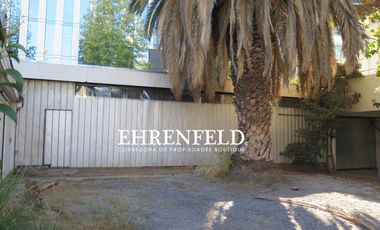 Cirujano Guzmán, Providencia, Santiago. Casa 553 m2.