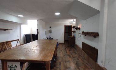 Casa en Venta con Local Comercial en El Chamizal, Pedro Escobedo, Querétaro.