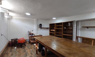 Casa en Venta con Local Comercial en El Chamizal, Pedro Escobedo, Querétaro.