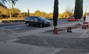 Local Comercial en Venta en Loma Alta, San Juan del Rio, Querétaro.