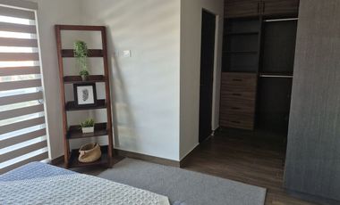SOLO 1 A ESTE PRECIO QUE NO TE LA GANEN, MODERNA CASA EN COTO TERRALTA.