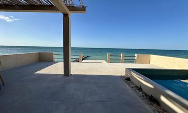 Casa frente al mar y con paneles solares en venta en Chelem, Progreso, Yucatán