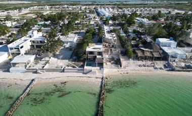 Casa frente al mar y con paneles solares en venta en Chelem, Progreso, Yucatán