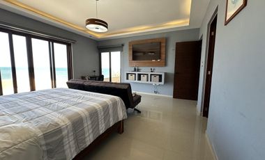 Casa frente al mar y con paneles solares en venta en Chelem, Progreso, Yucatán