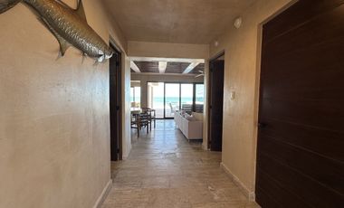 Casa frente al mar y con paneles solares en venta en Chelem, Progreso, Yucatán