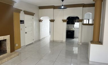 Casa en renta en Otay Universidad, una sola planta, 3 recámaras, 2 baños.