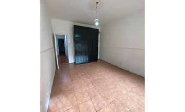 CASA  EN CALLE  1 Nº  168- Granadero Baigorria