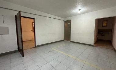 LOCAL COMERCIAL DE 20m2 A UN COSTADO DEL PALACIO DE ATIZAPÁN DE ZARAGOZA