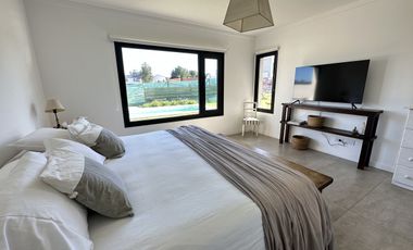 Moderna casa en alquiler temporal