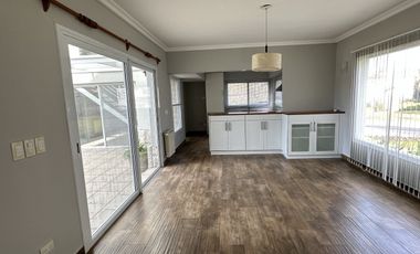 Increible casa en Barrio Rumenco