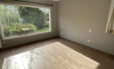 Increible casa en Barrio Rumenco