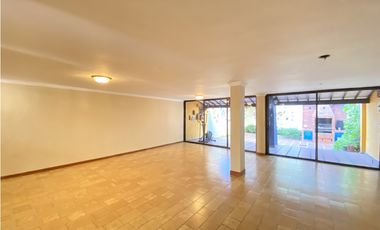 CASA EN ARRIENDO EN BAVARIA PARA USO VIVIENDA O COMERCIAL