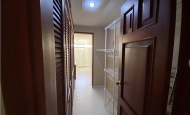 CASA EN ARRIENDO EN BAVARIA PARA USO VIVIENDA O COMERCIAL