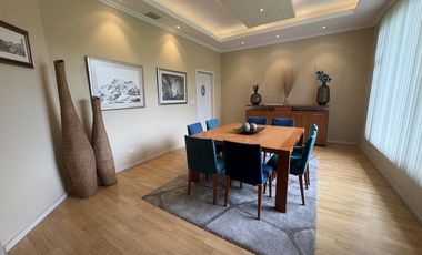 CASA EN VENTA O RENTA CUMBAYA URB. LUJO