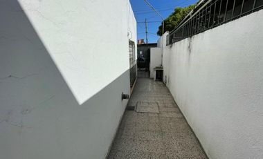 Â¡CASA A UNA CUADRA DEL PARQUE CERVECERO!