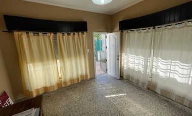 Â¡CASA A UNA CUADRA DEL PARQUE CERVECERO!