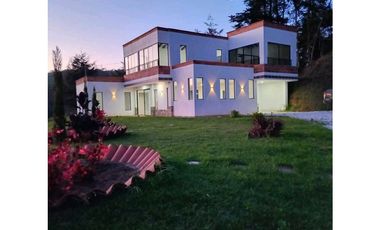 Vendo Espectacular casa campestre