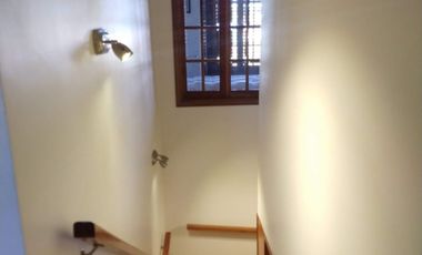 CHALET DE 6 AMBIENTES CON QUINCHO Y PISCINA EN COLINAS PERALTA RAMOS (APTO CREDITO)