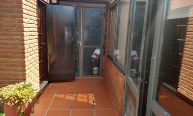 CHALET DE 6 AMBIENTES CON QUINCHO Y PISCINA EN COLINAS PERALTA RAMOS (APTO CREDITO)