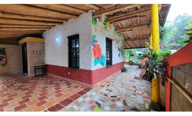 ref 990a vendo casa campestre yumbo parte alta peñas negras