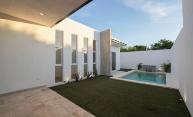 Cómoda y moderna casa de un piso en privada Tamora