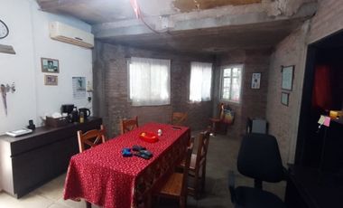 VN - Retasado! Venta casa en Berazategui