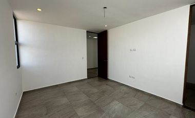 Casa en venta en privada Tamora