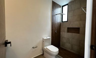 Casa en venta en privada Tamora