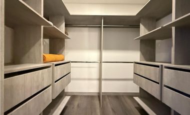 lujoso envigado 3 cuartos aire acondicionado pis alto