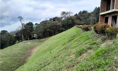 VENTA CASA Y LOTE EN NORTEAMERICA BELLO