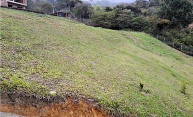 VENTA CASA Y LOTE EN NORTEAMERICA BELLO