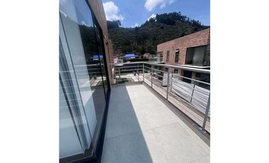 Hermosa casa para venta en Cota