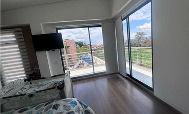 Hermosa casa para venta en Cota