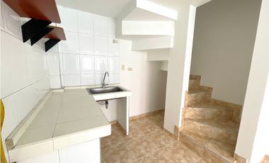 Hermosa casa en arriendo! Conjunto residencial Ciudad Tintal!!