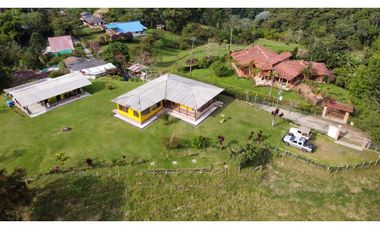 VENTA HERMOSA FINCA EN RESERVA BARBAS BREMEN PEREIRA